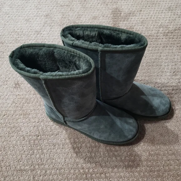 Lamo short suede boots store
